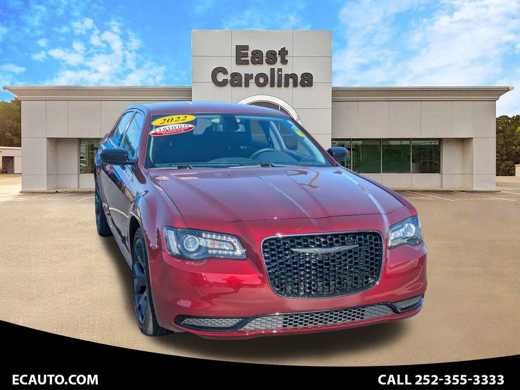 2022 Chrysler 300 Touring RWD