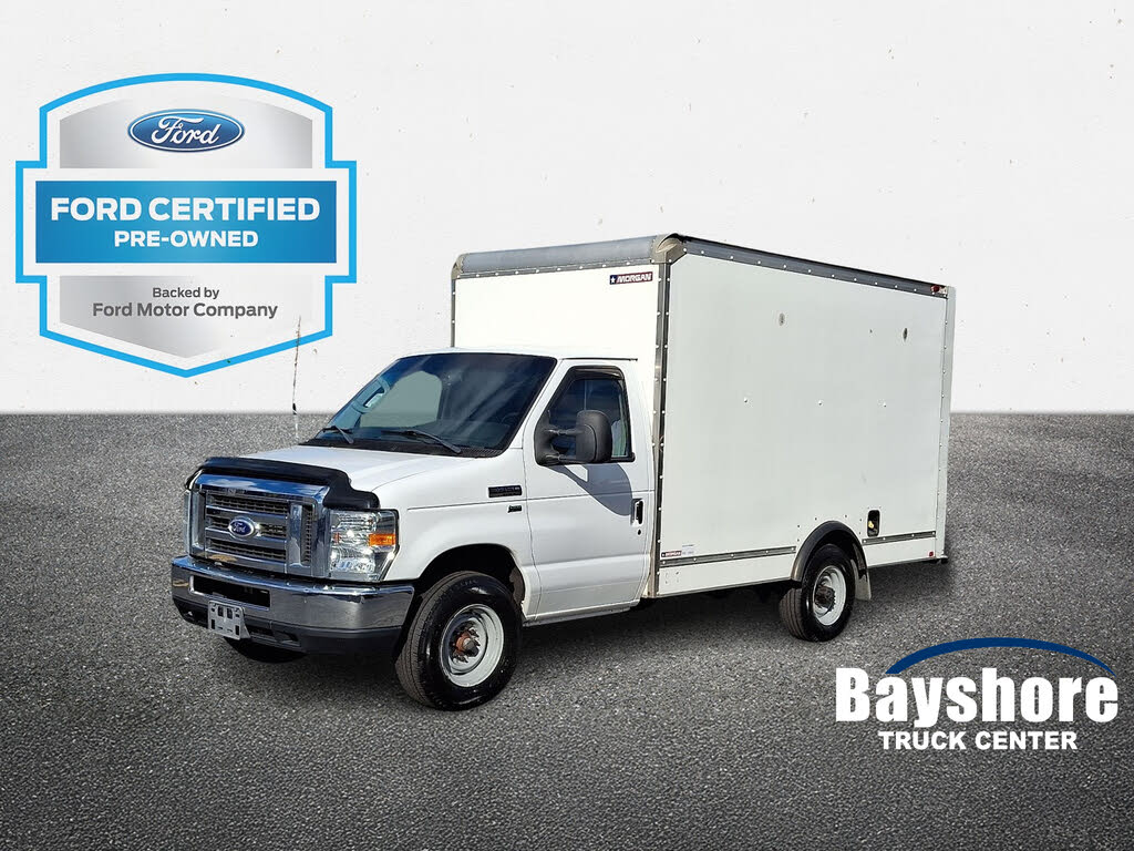 2016 Ford E-Series Chassis E-350 Super Duty 138 Cutaway RWD