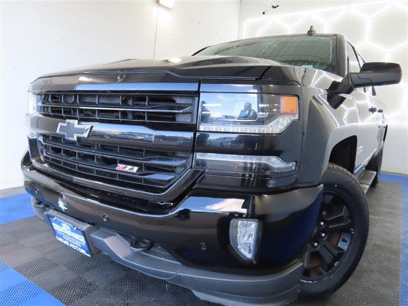 2017 Chevrolet Silverado 1500 LTZ Crew Cab 4WD