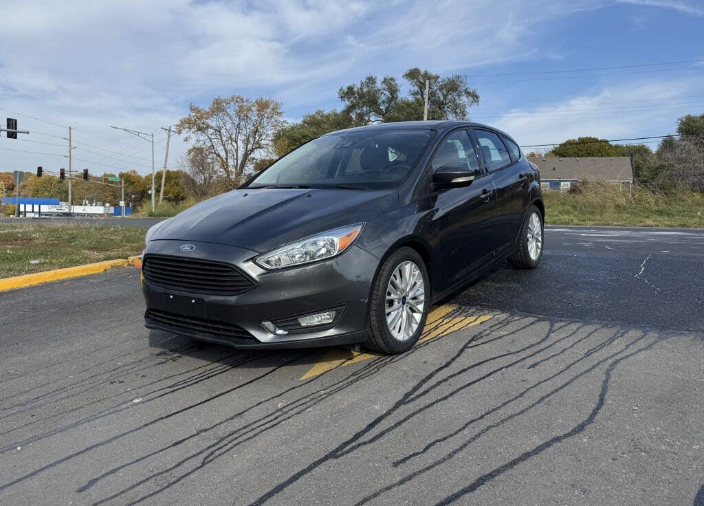 2017 Ford Focus Titanium Hatchback