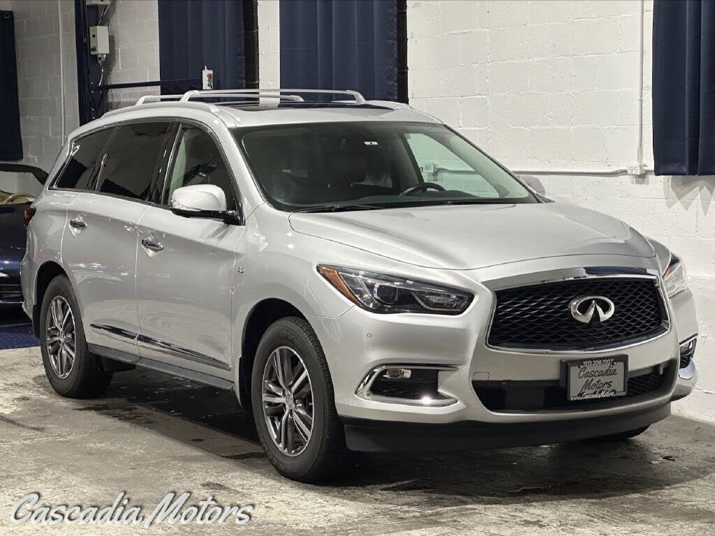 2017 INFINITI QX60 AWD
