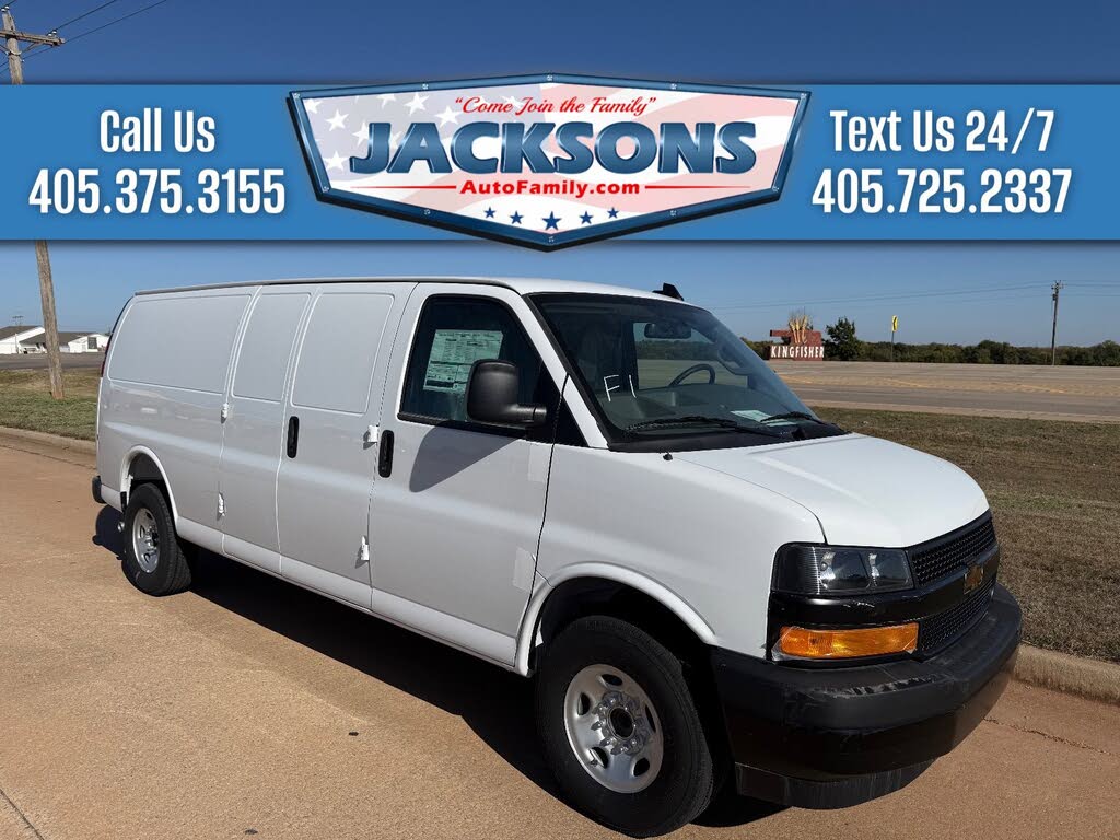 2025 Chevrolet Express Cargo 3500 RWD