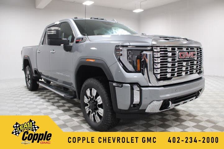 2026 GMC Sierra 2500HD Denali Crew Cab 4WD