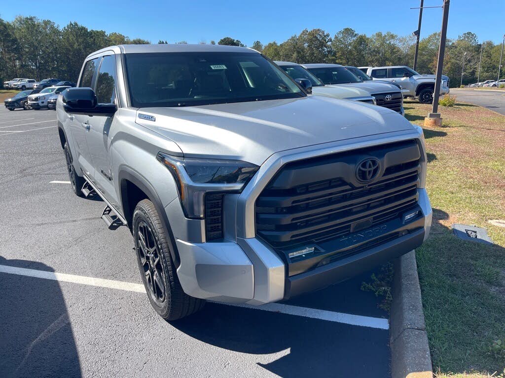 2026 Toyota Tundra Hybrid Limited HV CrewMax Cab 4WD
