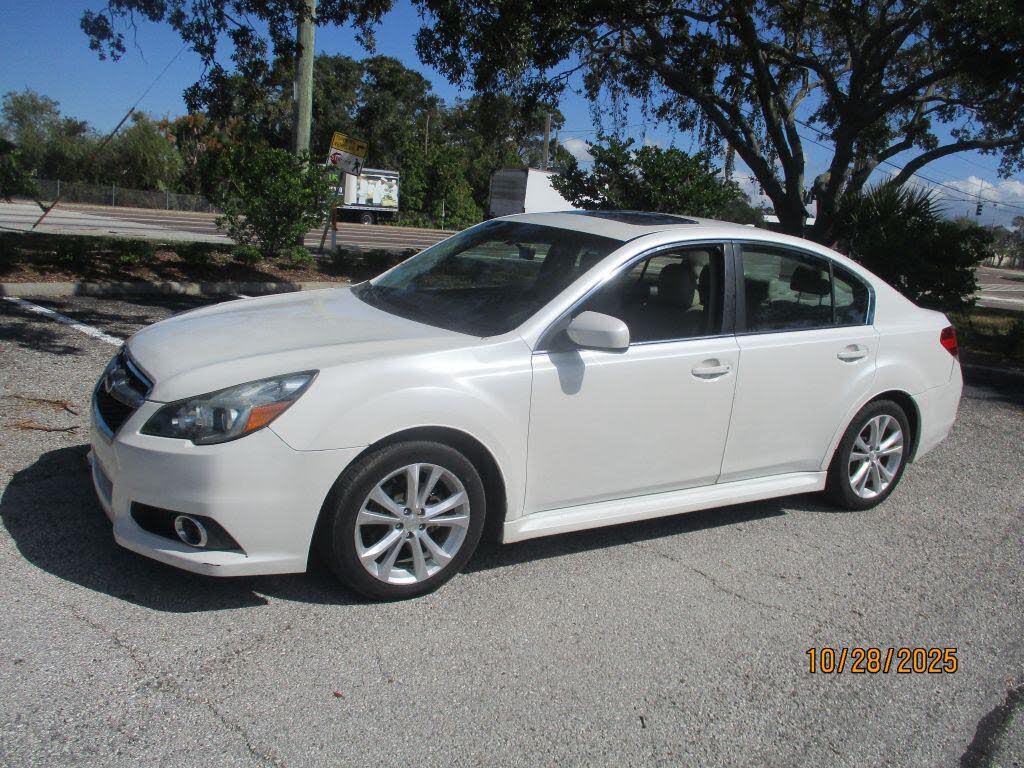 2013 Subaru Legacy 2.5i Limited AWD