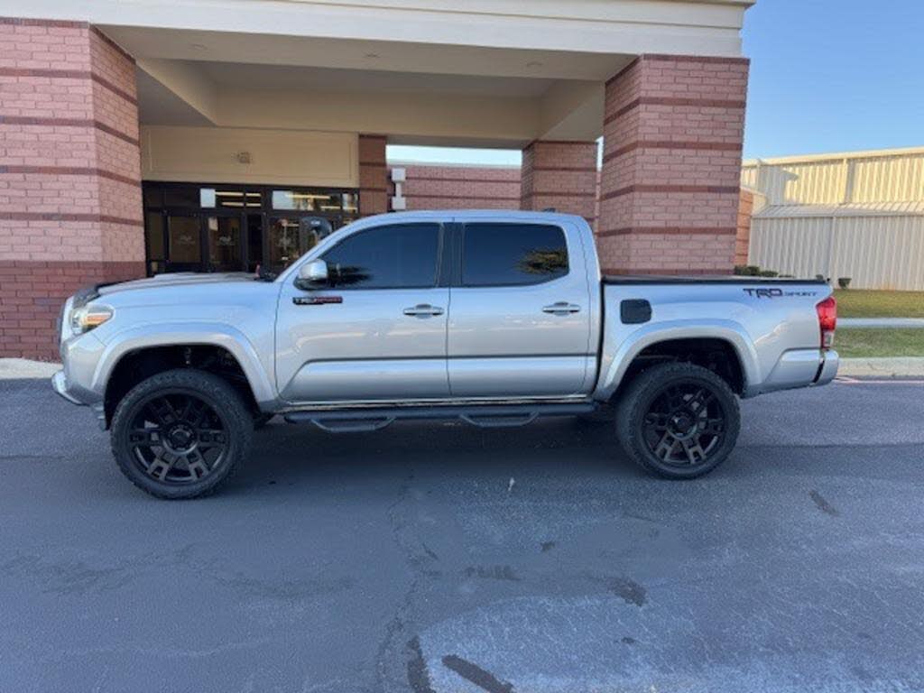 2016 Toyota Tacoma Double Cab V6 TRD Sport