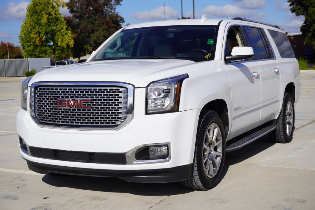 2020 GMC Yukon XL Denali RWD