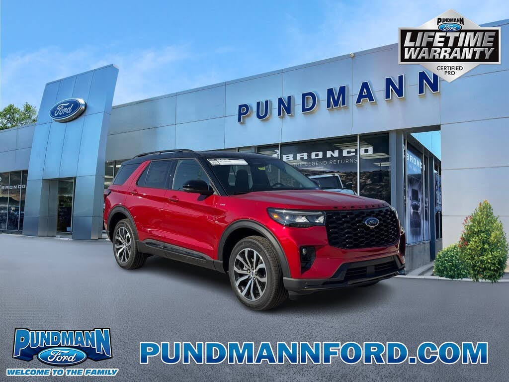 2025 Ford Explorer ST-Line AWD