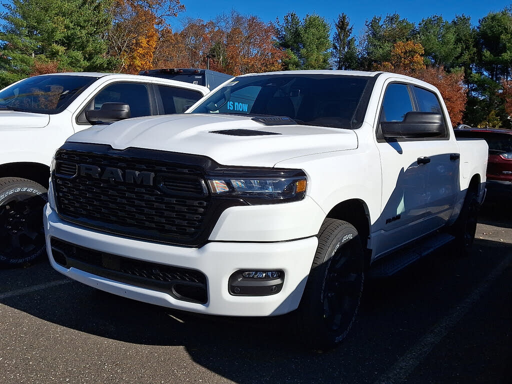 2025 RAM 1500 Tradesman Crew Cab 4WD