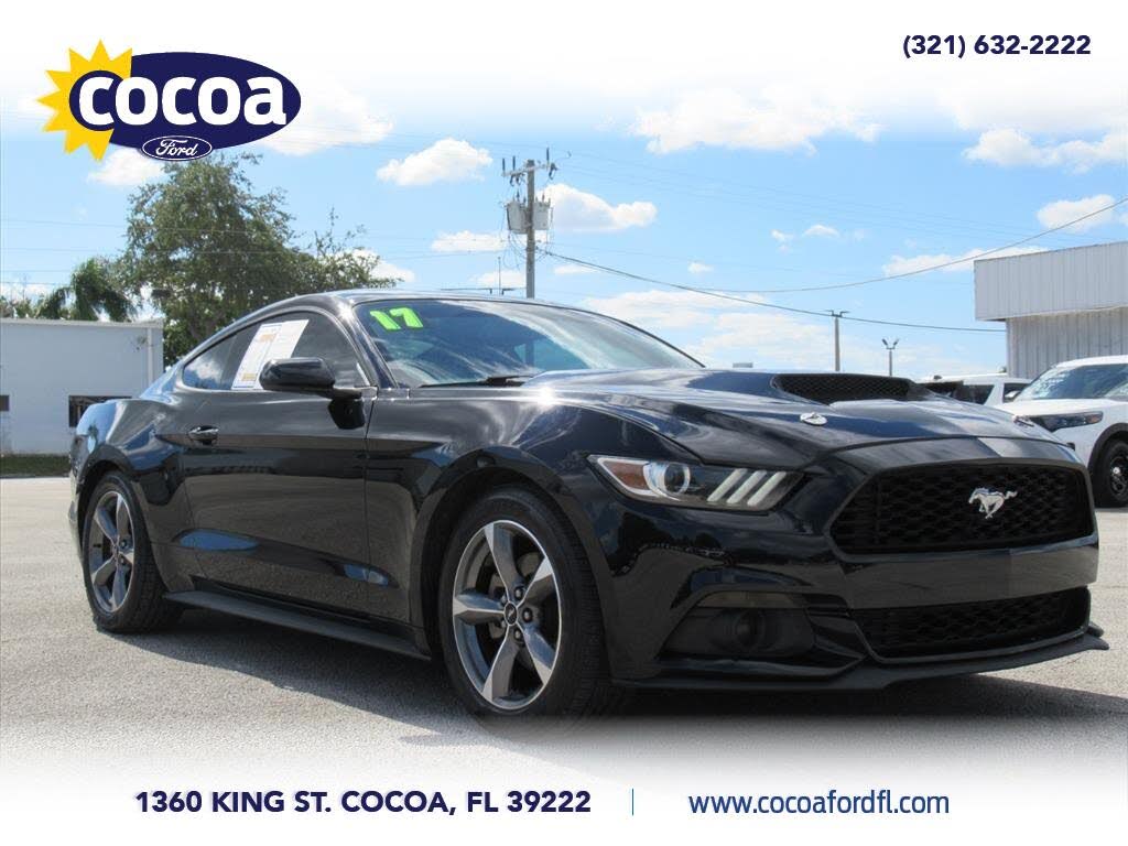 2017 Ford Mustang EcoBoost Coupe RWD