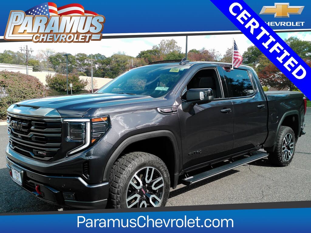 2023 GMC Sierra 1500 AT4 Crew Cab 4WD