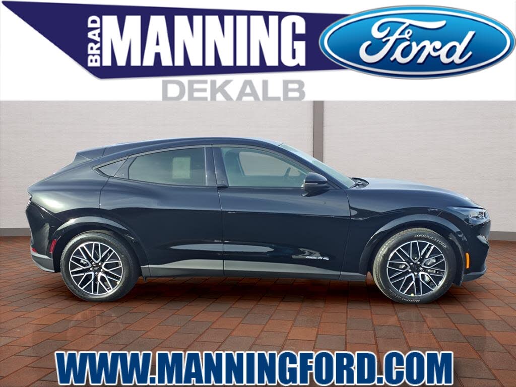 2025 Ford Mustang Mach-E Premium AWD