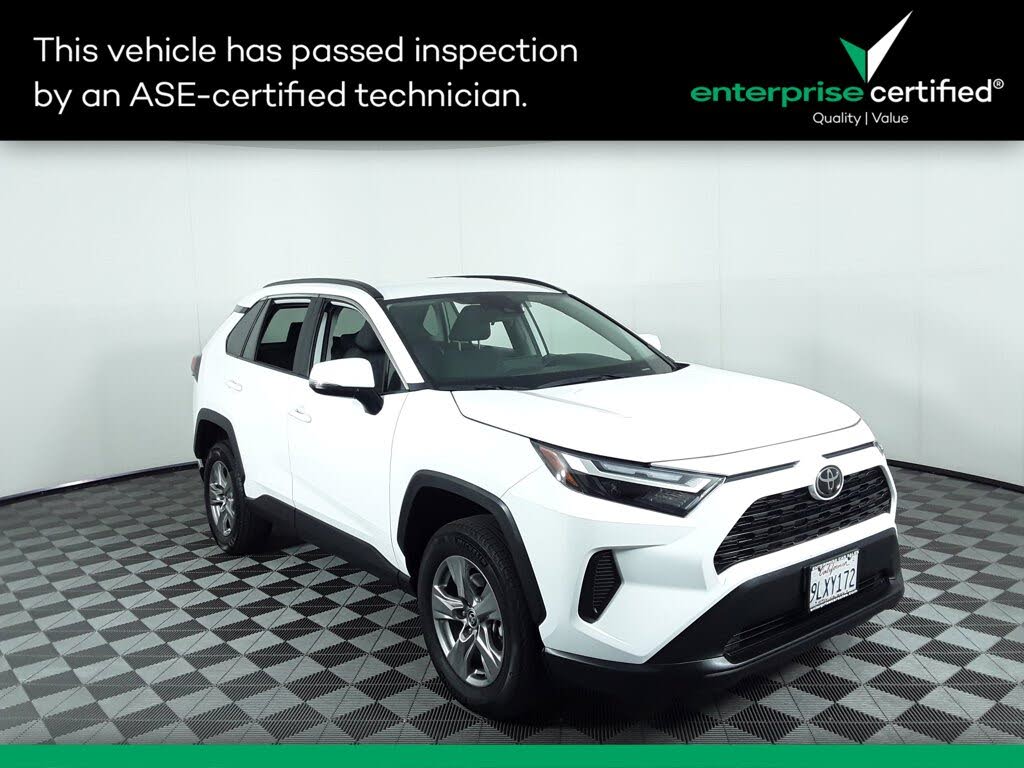 2024 Toyota RAV4 XLE FWD