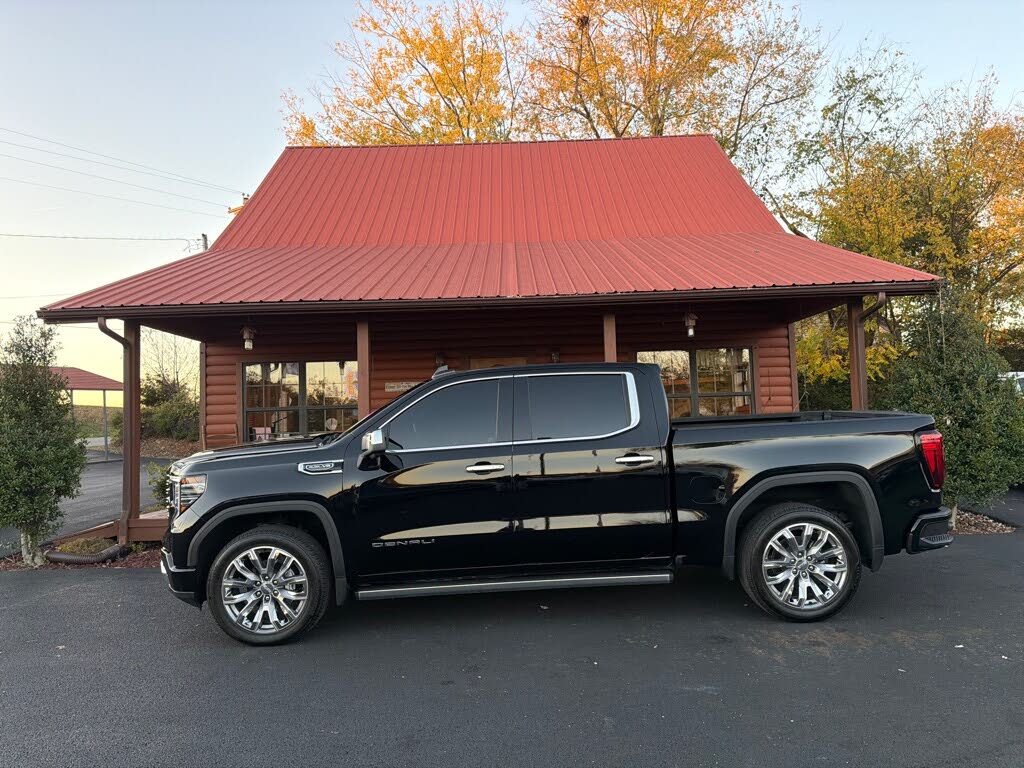 2025 GMC Sierra 1500 Denali Crew Cab 4WD