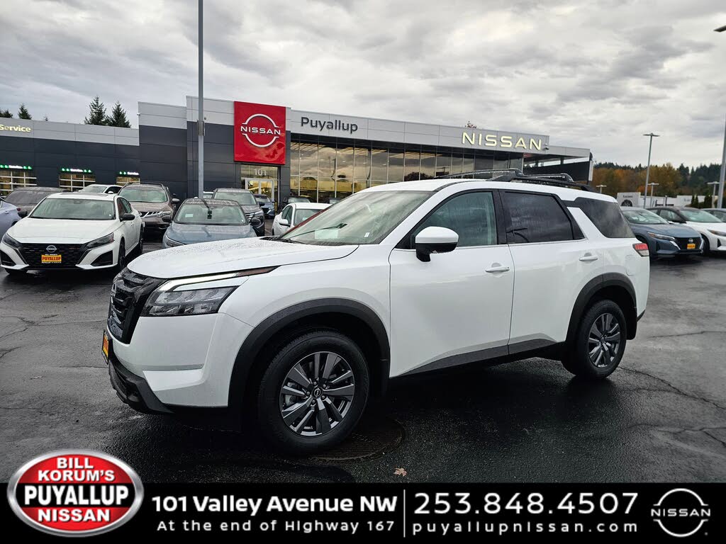 2025 Nissan Pathfinder SV 4WD