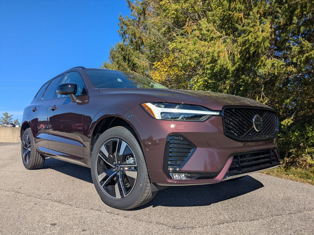 2026 Volvo XC60 B5 Plus AWD