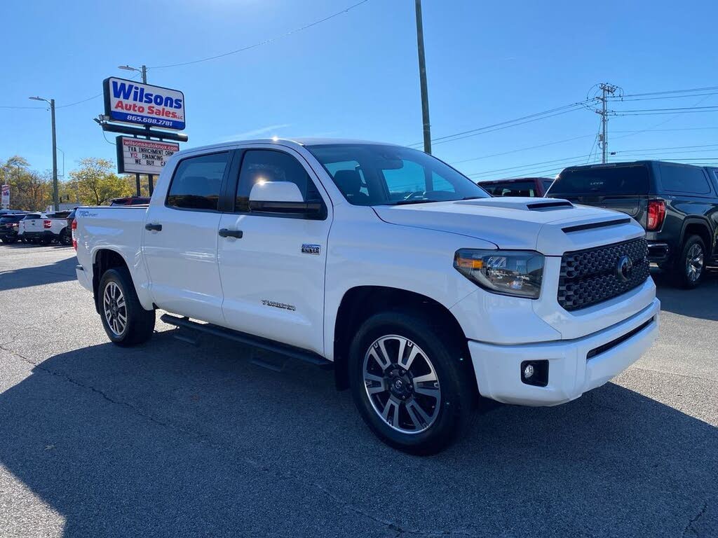 2020 Toyota Tundra SR5 CrewMax RWD