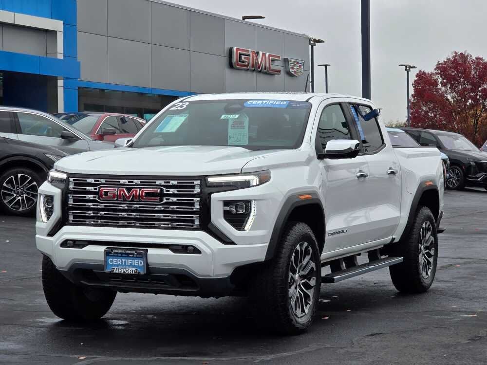 2023 GMC Canyon Denali Crew Cab 4WD