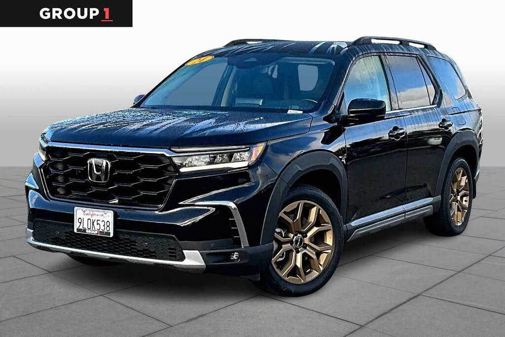 2024 Honda Pilot Touring AWD