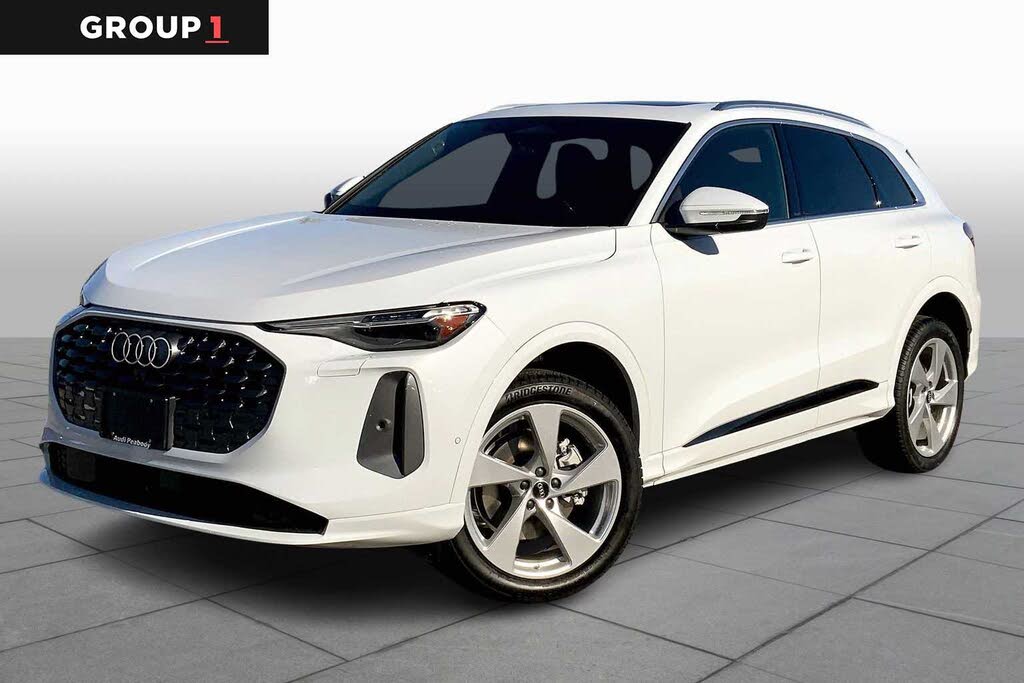 2025 Audi Q5 quattro Premium Plus 40 TFSI