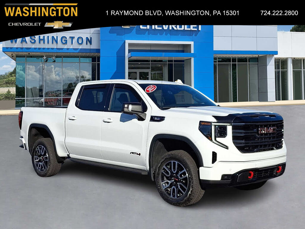 2025 GMC Sierra 1500 AT4 Crew Cab 4WD