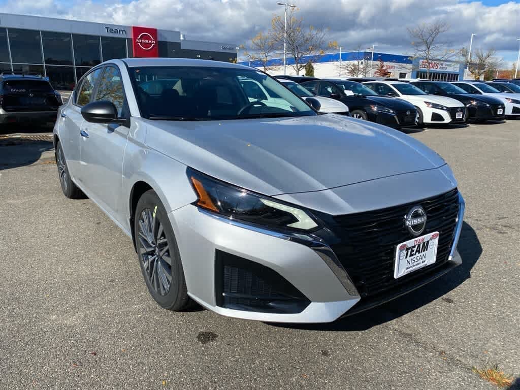 2025 Nissan Altima 2.5 SV FWD