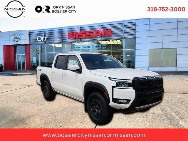 2025 Nissan Frontier PRO-4X Crew Cab 4WD