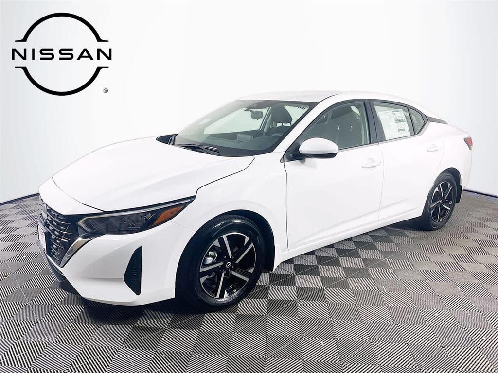 2025 Nissan Sentra SV FWD