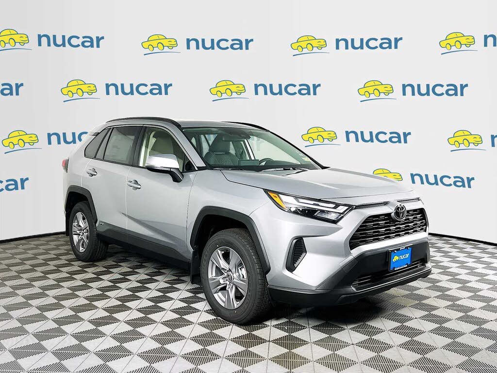 2025 Toyota RAV4 Hybrid XLE AWD