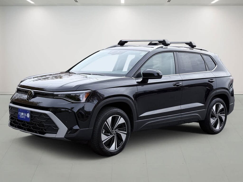 2025 Volkswagen Taos SE 4Motion