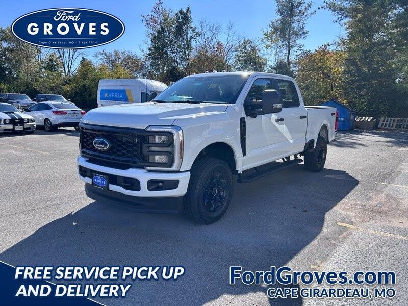 2026 Ford F-250 Super Duty XL Crew Cab 4WD