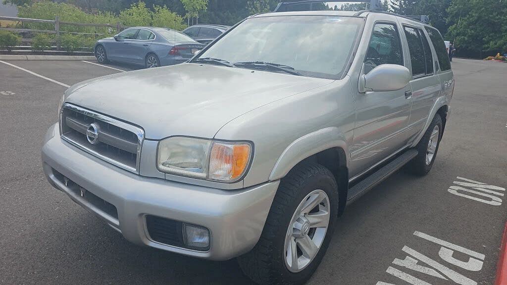 2002 Nissan Pathfinder LE 4WD