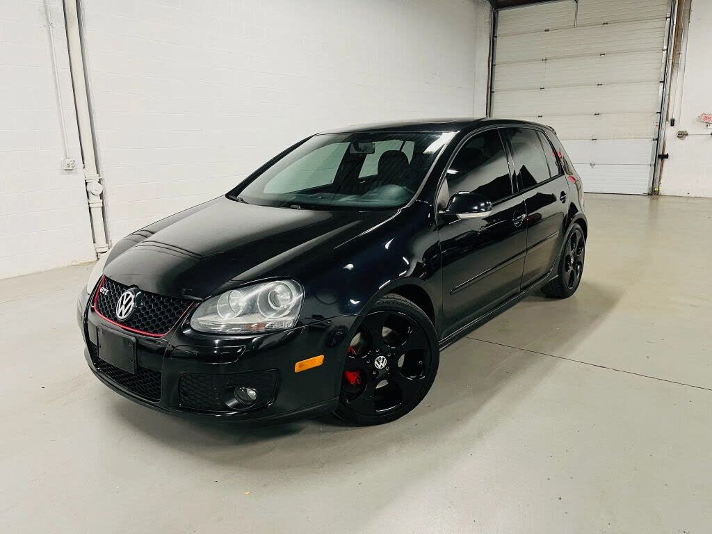 2008 Volkswagen Golf GTI 2.0T 4-Door FWD