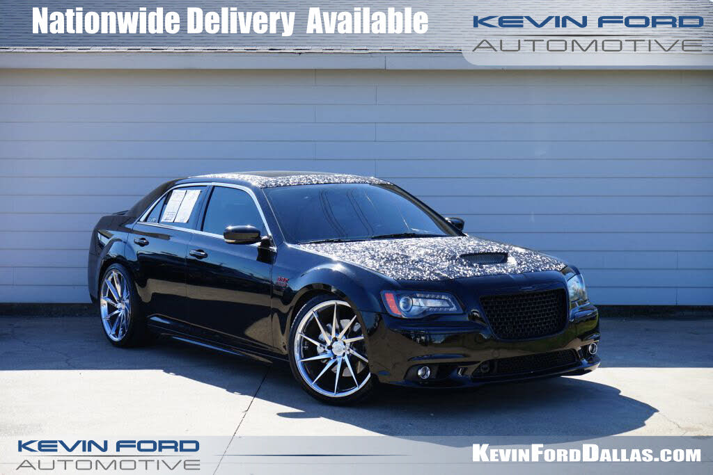 2012 Chrysler 300 SRT8 RWD