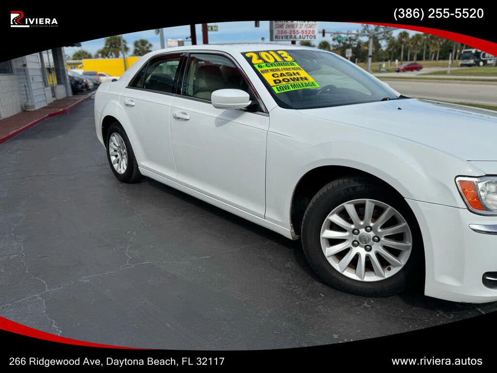 2013 Chrysler 300 RWD