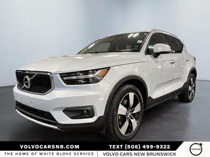 Volvo XC40 T5 Momentum AWD