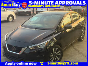 Nissan Versa SV FWD