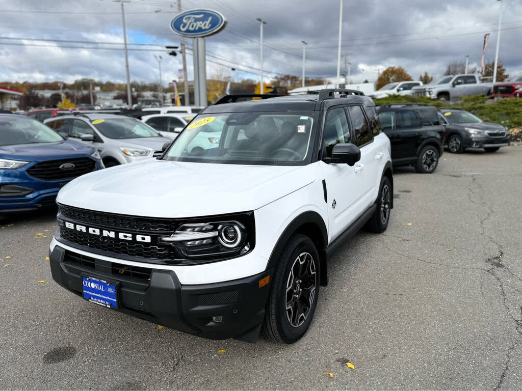 2025 Ford Bronco Sport Outer Banks AWD