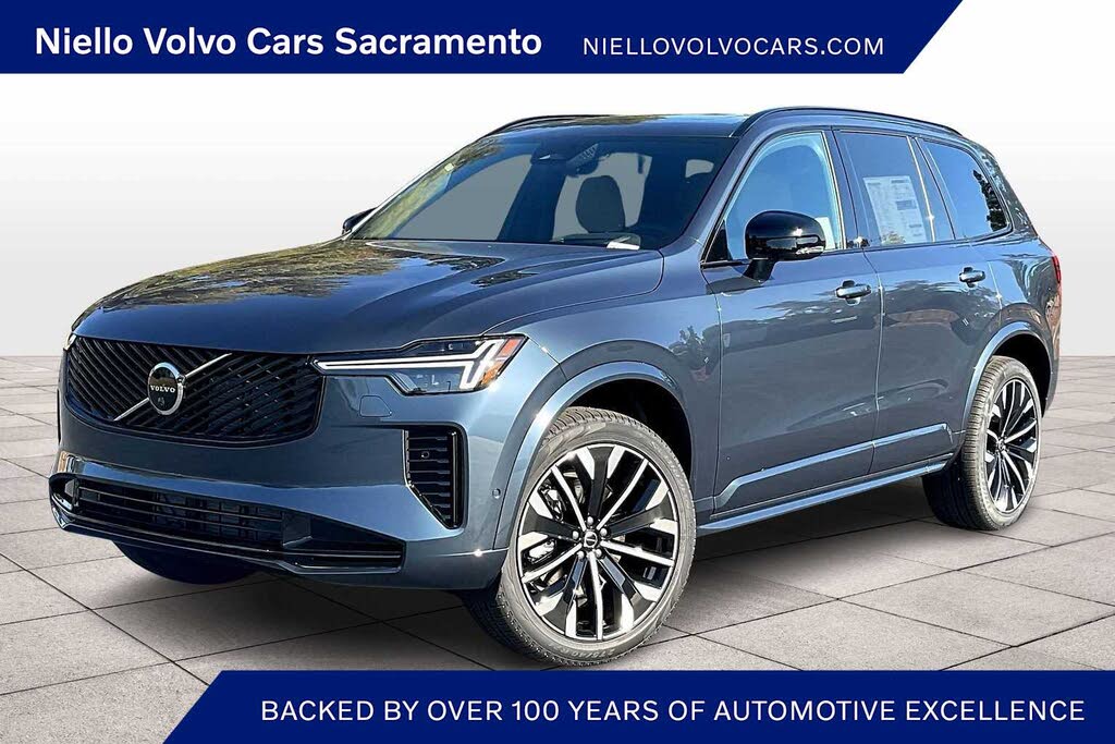 2026 Volvo XC90 B6 Ultra Dark 7-Passenger AWD