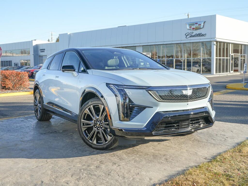 2025 Cadillac OPTIQ Sport 2 AWD