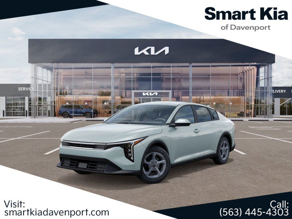 2025 Kia K4 LXS FWD