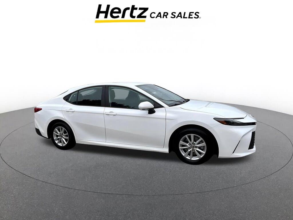 2025 Toyota Camry LE FWD