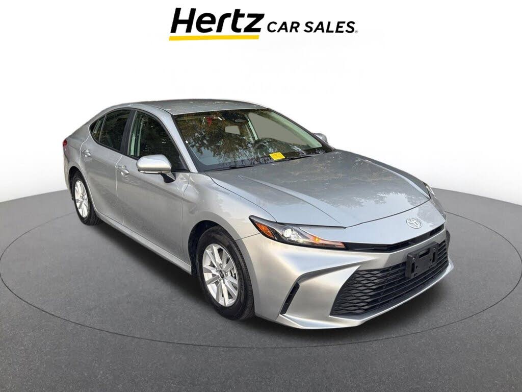 2025 Toyota Camry LE FWD