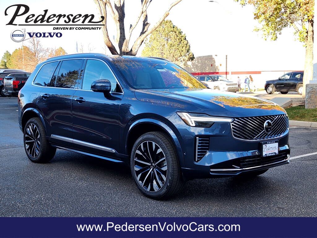 2026 Volvo XC90 B5 Plus 7-Passenger AWD