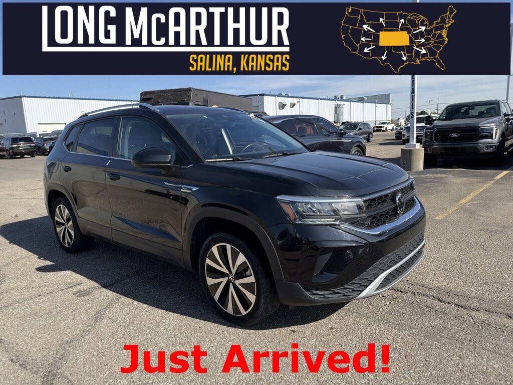 2024 Volkswagen Taos SE FWD