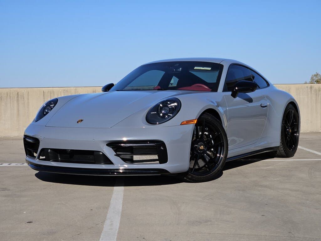 2023 Porsche 911 Carrera GTS Coupe RWD