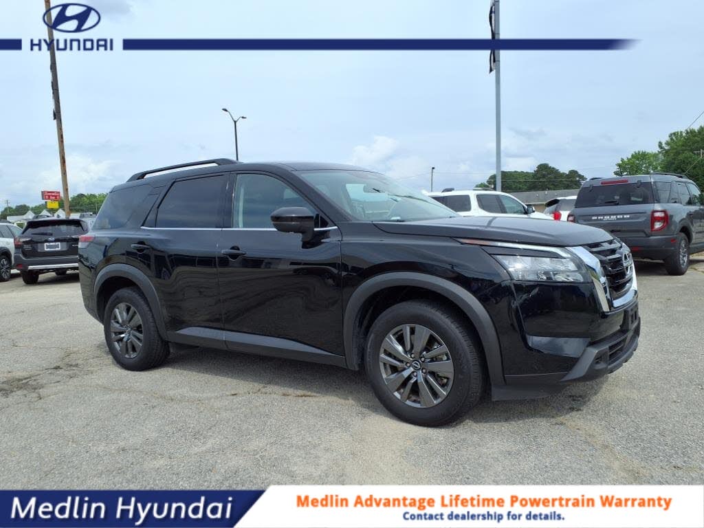 2024 Nissan Pathfinder SV 4WD