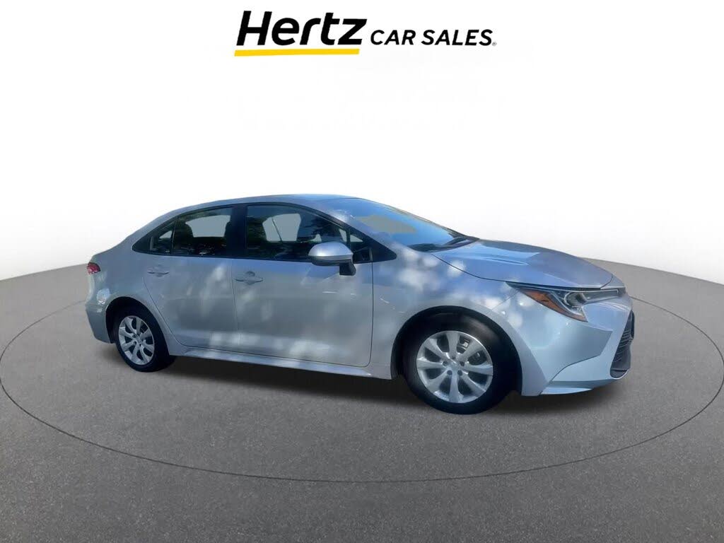 2025 Toyota Corolla LE FWD