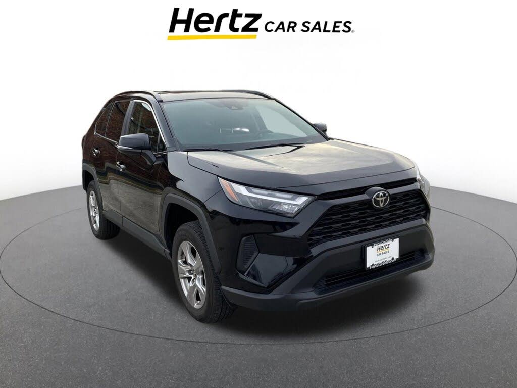 2025 Toyota RAV4 XLE AWD