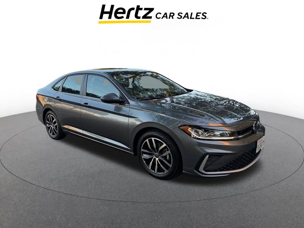 2025 Volkswagen Jetta SE FWD